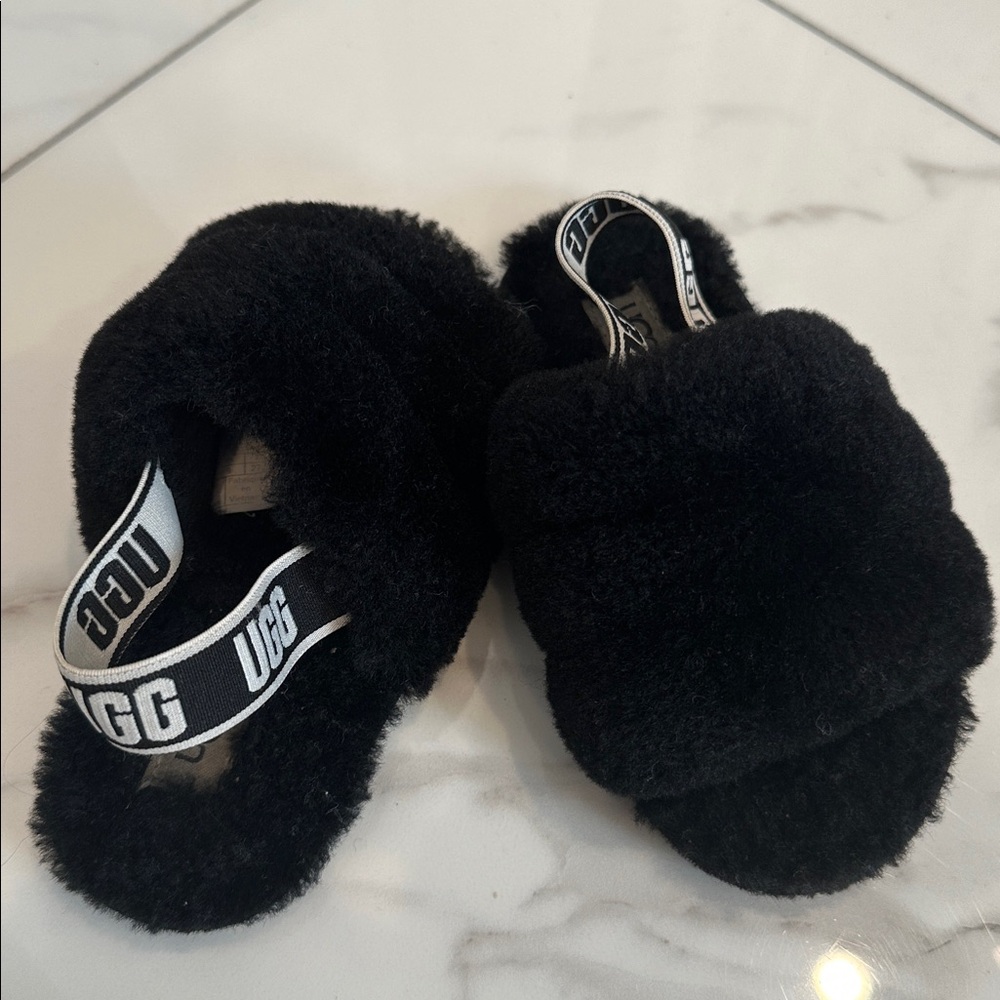 UGG Black Fluffy Slide Sandals